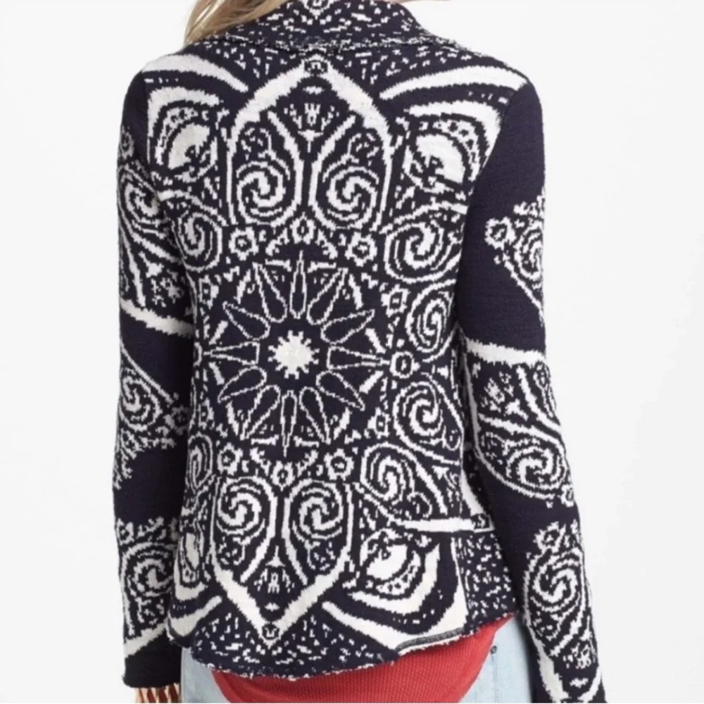 Free People Smitten Kitten Mandala Cardigan Black/White Small GUC!
